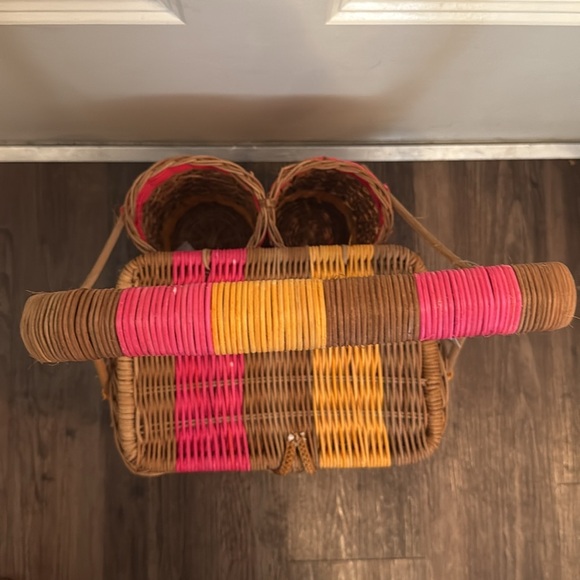 NEW Anthropologie Nina Handwoven Wine Picnic Basket - Picture 6 of 13